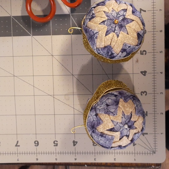 Two 2.5" Quilted Handmade Ornaments #2 - Picture 1 of 2